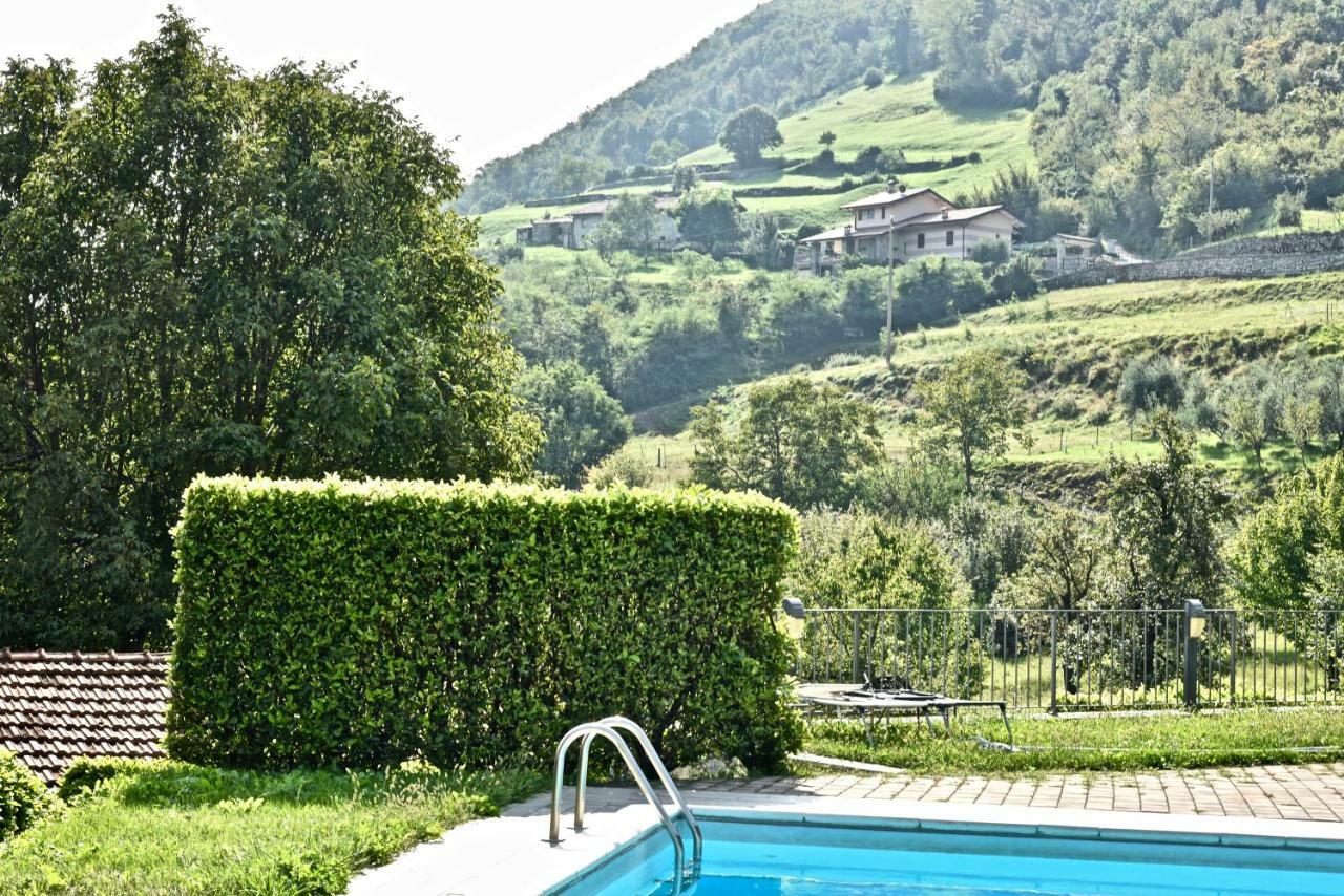 Holiday Apartment Albachiara タヴェルノラ・ベルガマスカ エクステリア 写真