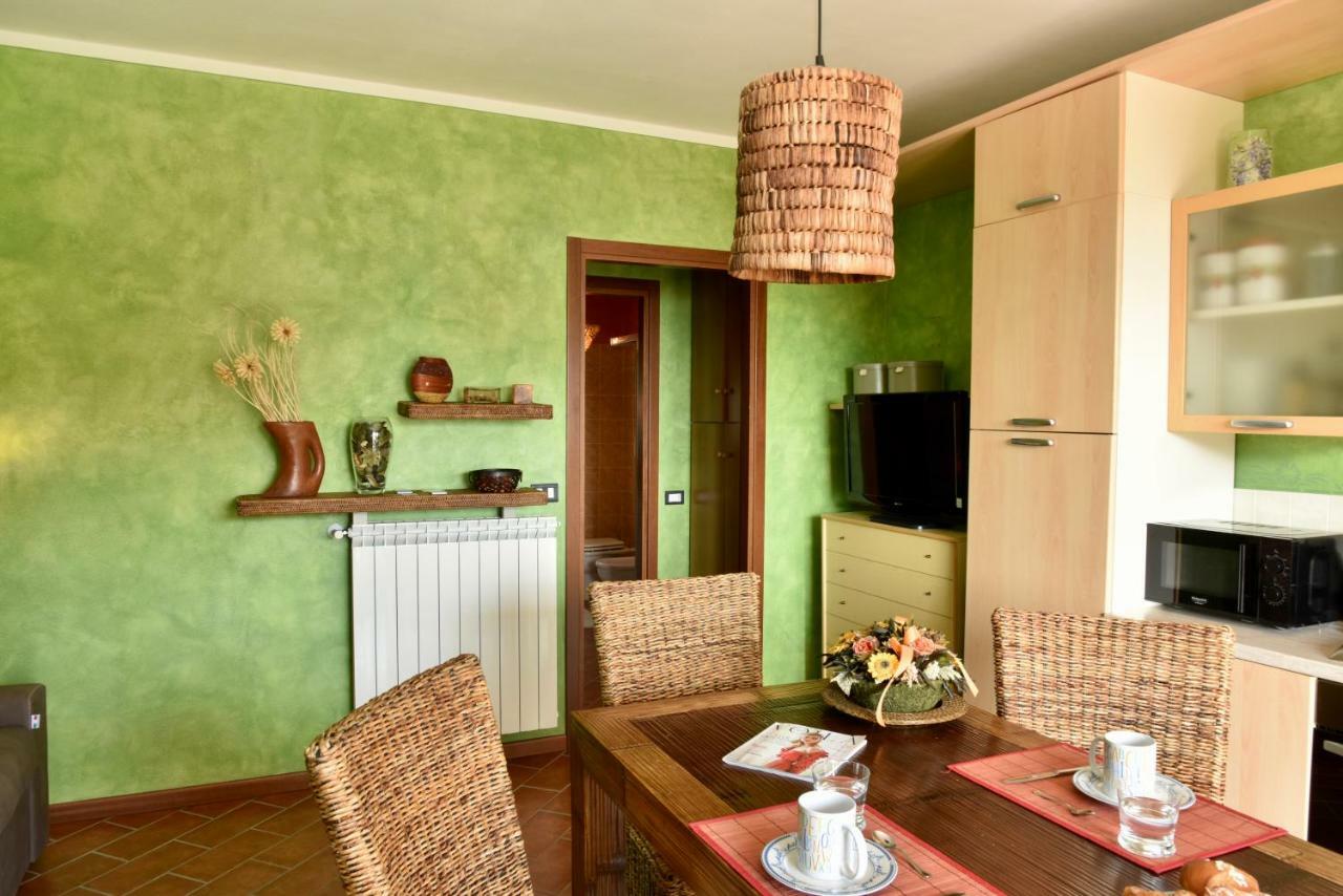 Holiday Apartment Albachiara タヴェルノラ・ベルガマスカ エクステリア 写真