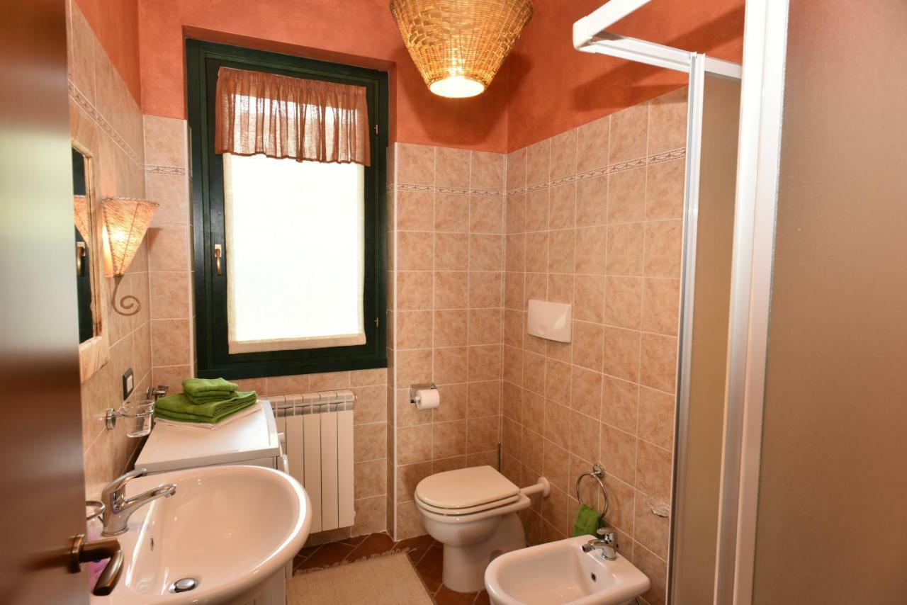Holiday Apartment Albachiara タヴェルノラ・ベルガマスカ エクステリア 写真