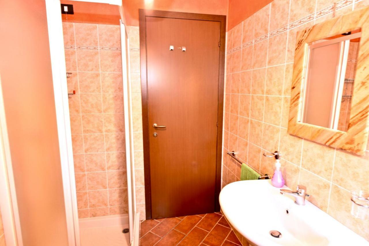 Holiday Apartment Albachiara タヴェルノラ・ベルガマスカ エクステリア 写真